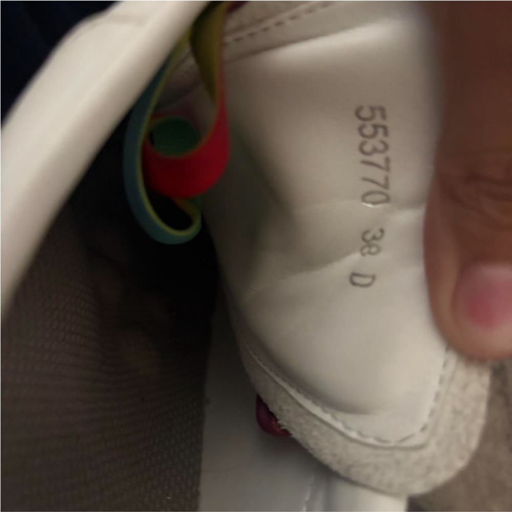 Alexander McQueen White Sneakers with Multicolor Laces - Picture 2 of 5